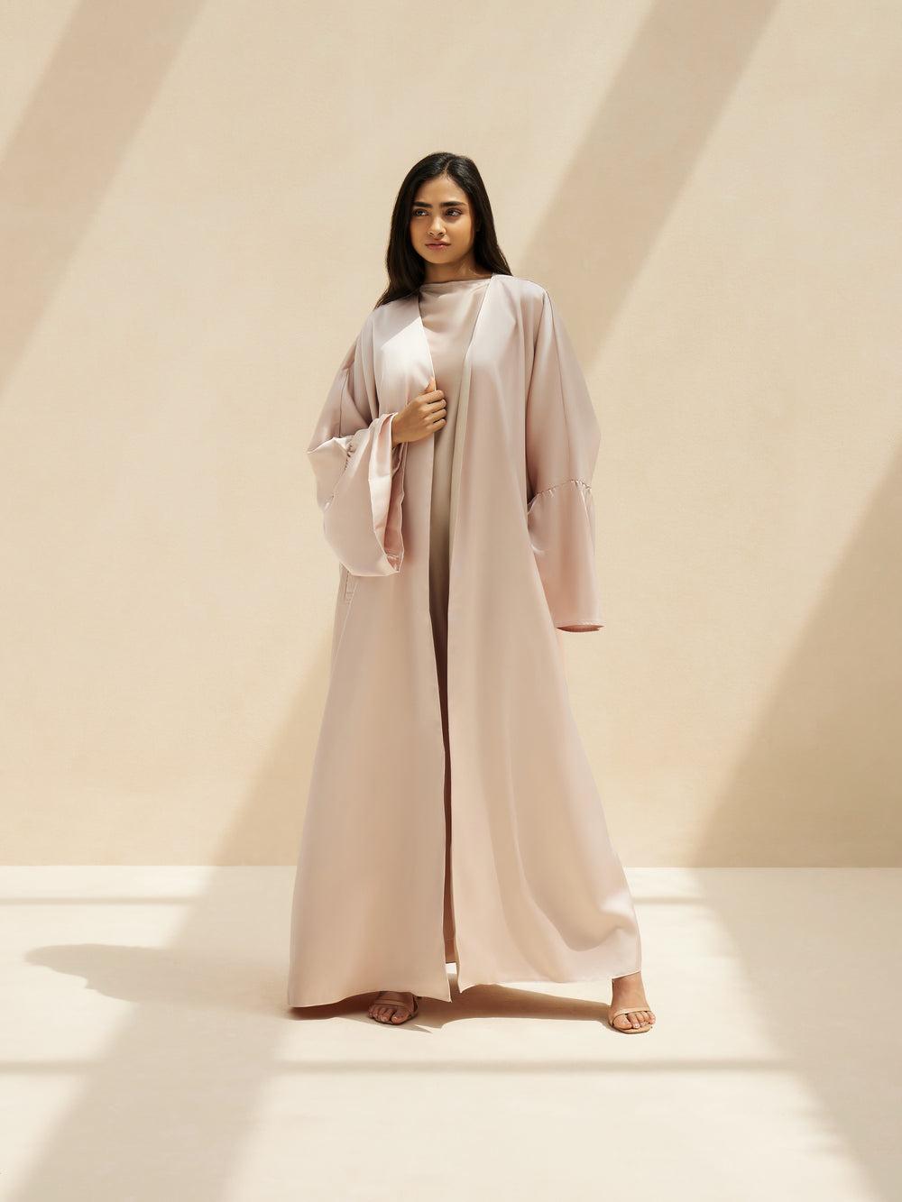 Beige Abaya – Everyday Elegance